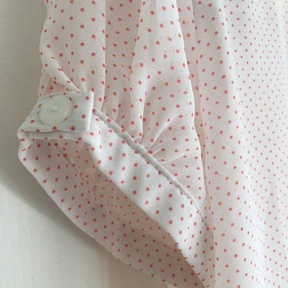 COPY - Short Sleeves Pink and White polka dot blouse - Picture 4 of 6